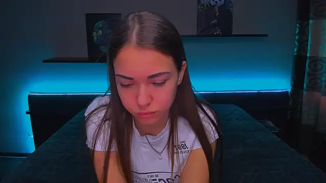 Snapshot of AlexaBarkley chatting on December 24, 2024, 3:05 am AlexaBarkley online show from December 24, 2024, 3:05 am