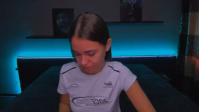 Snapshot of AlexaBarkley chatting on December 24, 2024, 6:11 am AlexaBarkley online show from December 24, 2024, 6:11 am