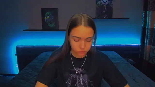 Snapshot of AlexaBarkley chatting on January 15, 2025, 3:11 am AlexaBarkley online show from January 15, 2025, 3:11 am