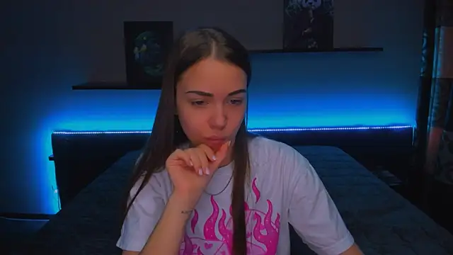 Snapshot of AlexaBarkley chatting on January 20, 2025, 3:15 am AlexaBarkley online show from January 20, 2025, 3:15 am