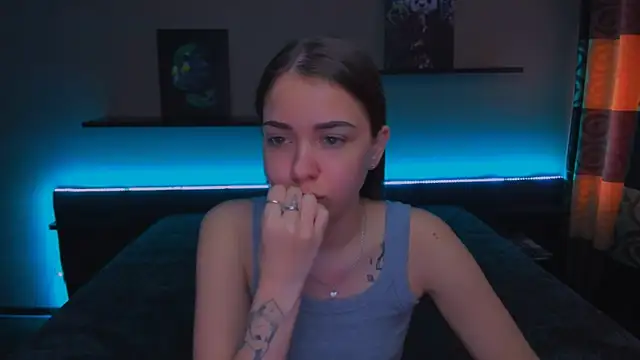 Snapshot of AlexaBarkley chatting on February 4, 2025, 6:36 am AlexaBarkley online show from February 4, 2025, 6:36 am