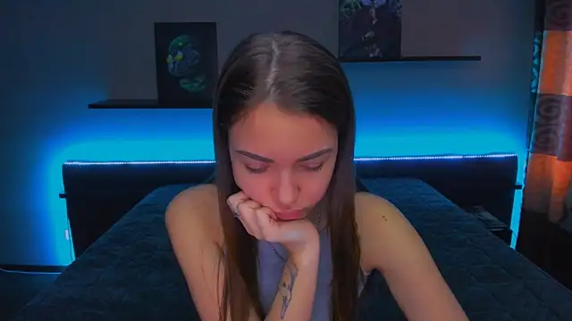 Snapshot of AlexaBarkley chatting on February 6, 2025, 6:18 am AlexaBarkley online show from February 6, 2025, 6:18 am