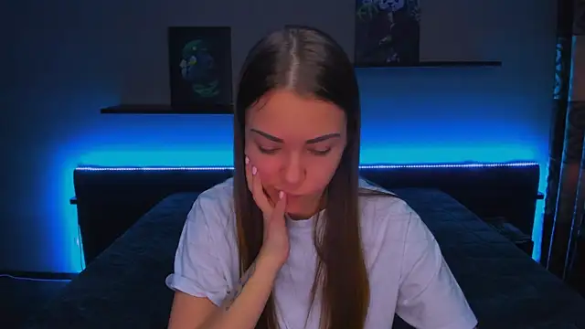 Snapshot of AlexaBarkley chatting on February 11, 2025, 3:29 am AlexaBarkley online show from February 11, 2025, 3:29 am