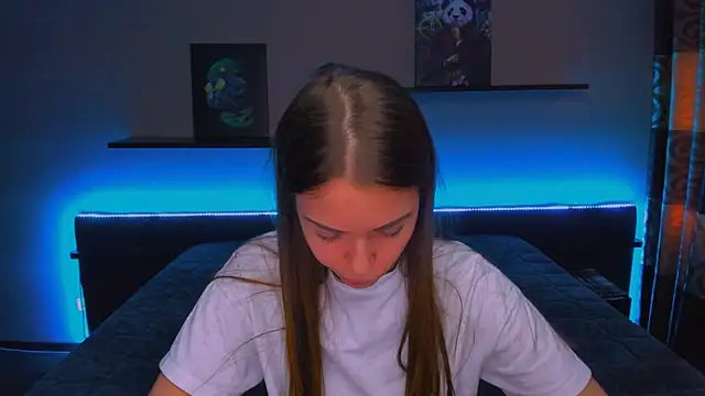 Snapshot of AlexaBarkley chatting on February 11, 2025, 6:51 am AlexaBarkley online show from February 11, 2025, 6:51 am