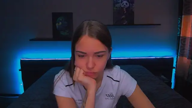 Snapshot of AlexaBarkley chatting on February 21, 2025, 6:29 am AlexaBarkley online show from February 21, 2025, 6:29 am