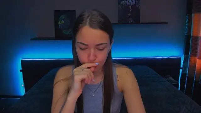 Snapshot of AlexaBarkley chatting on March 7, 2025, 3:19 am AlexaBarkley online show from March 7, 2025, 3:19 am