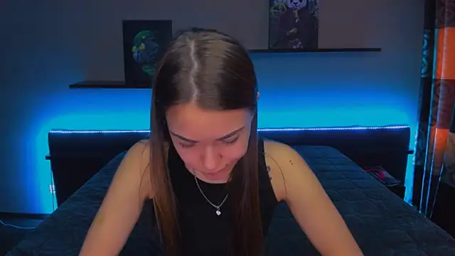 Snapshot of AlexaBarkley chatting on March 10, 2025, 3:23 am AlexaBarkley online show from March 10, 2025, 3:23 am