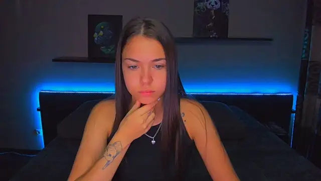 Snapshot of AlexaBarkley chatting on September 29, 2025, 12:16 am AlexaBarkley online show from September 29, 2025, 12:16 am