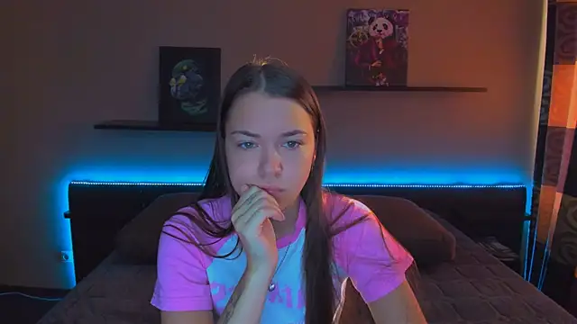 Snapshot of AlexaBarkley chatting on October 1, 2025, 12:38 am AlexaBarkley online show from October 1, 2025, 12:38 am