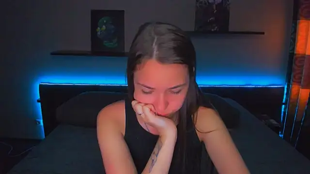 AlexaBarkley online show from May 4, 2026, 12:39 am