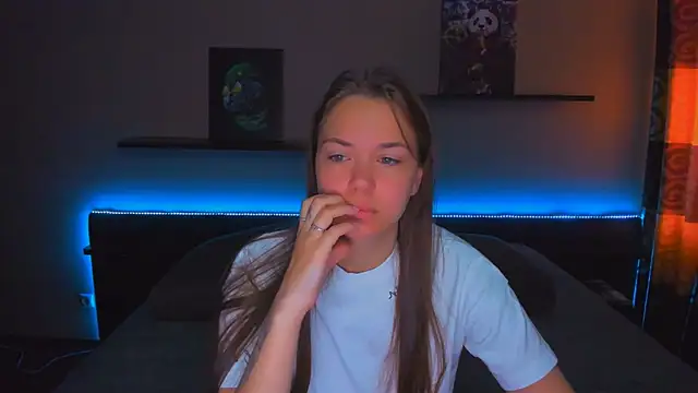 AlexaBarkley online show from May 8, 2026, 12:16 am