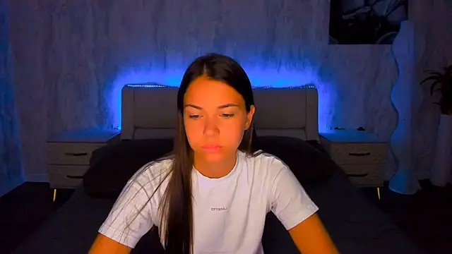 AlexaBarkley online show from July 6, 2026, 12:07 am