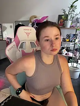 sweetest pie online show from July 8, 2026, 3:38 pm