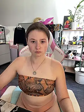 sweetest pie online show from July 17, 2026, 10:33 am