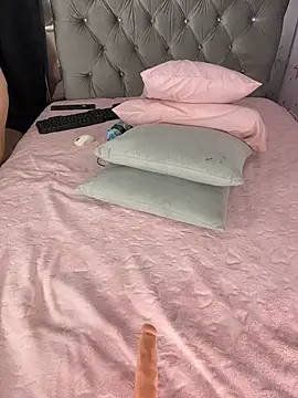 Snapshot of daliz_20_z chatting on March 2, 2026, 7:15 am daliz 20 z online show from March 2, 2026, 7:15 am