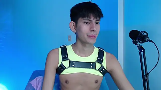 imdavo23 online show from December 14, 2024, 3:58 pm