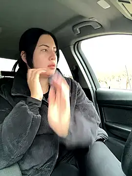 Snapshot of clairewntr chatting on December 9, 2024, 1:55 pm clairewntr online show from December 9, 2024, 1:55 pm