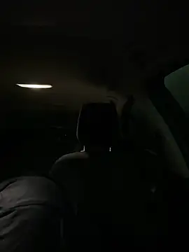 Snapshot of clairewntr chatting on December 26, 2024, 7:38 pm clairewntr online show from December 26, 2024, 7:38 pm