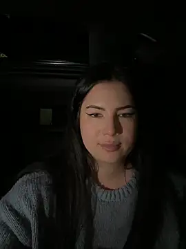 Snapshot of clairewntr chatting on January 5, 2025, 9:57 pm clairewntr online show from January 5, 2025, 9:57 pm