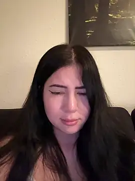 Snapshot of clairewntr chatting on February 28, 2025, 9:33 pm clairewntr online show from February 28, 2025, 9:33 pm