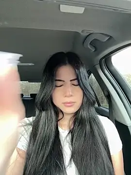 Snapshot of clairewntr chatting on March 16, 2025, 5:07 pm clairewntr online show from March 16, 2025, 5:07 pm