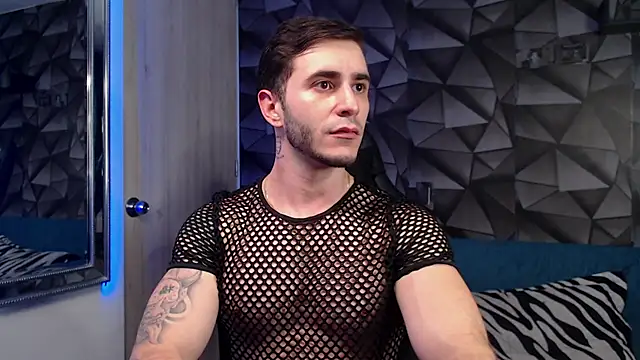 Snapshot of Latino_stud4u chatting on October 14, 2025, 11:27 pm Latino stud4u online show from October 14, 2025, 11:27 pm