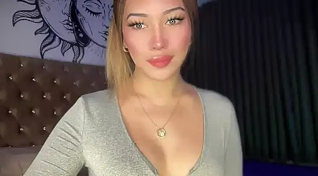 Snapshot of Jasmine_Elcock chatting on January 25, 2025, 8:00 pm Jasmine Elcock online show from January 25, 2025, 8:00 pm