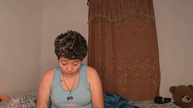 kathy luisa online show from June 10, 2026, 9:46 pm