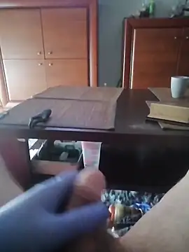 Snapshot of bwcfleshlight chatting on November 14, 2025, 8:13 am bwcfleshlight online show from November 14, 2025, 8:13 am