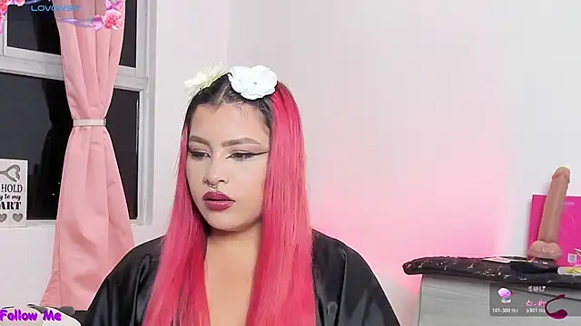 SophieRossi online show from February 19, 2026, 2:40 am