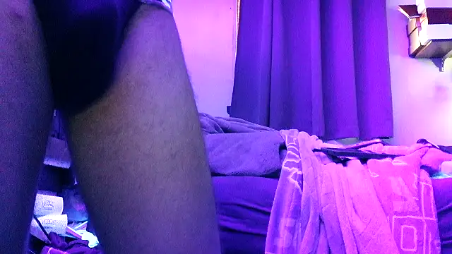 Cloudd Kingg Iceyyy online show from May 28, 2026, 8:39 pm
