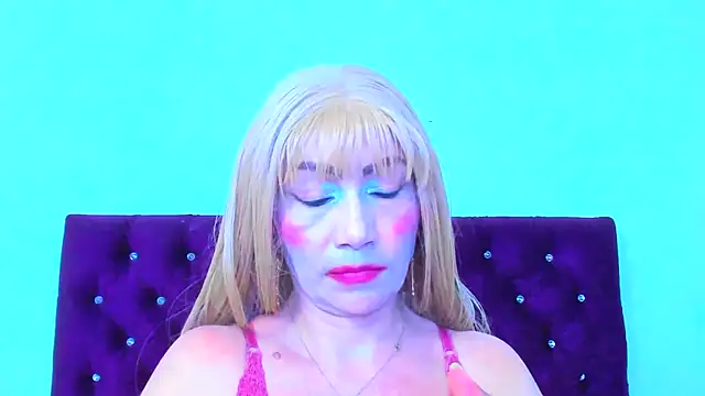 almabeckelt online show from October 6, 2025, 8:28 pm