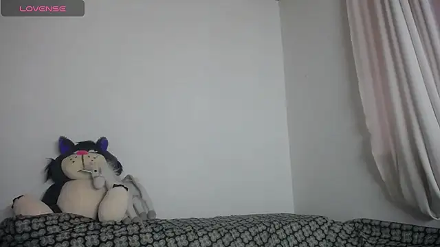 Snapshot of mariecam420 chatting on November 21, 2025, 10:30 pm mariecam420 online show from November 21, 2025, 10:30 pm