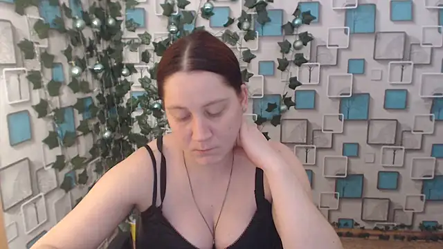 JosieJun  online show from January 23, 2025, 11:15 pm