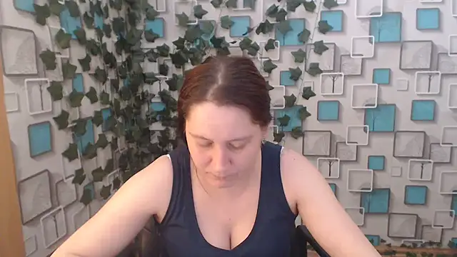 JosieJun  online show from March 12, 2025, 7:59 pm