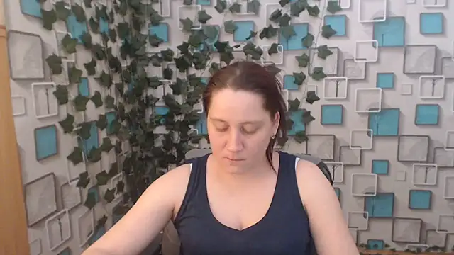 JosieJun  online show from March 14, 2025, 12:43 am