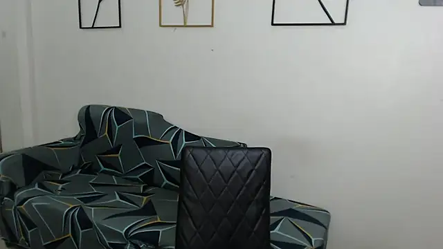 Snapshot of AmazingLuchie chatting on February 17, 2025, 5:47 am AmazingLuchie online show from February 17, 2025, 5:47 am