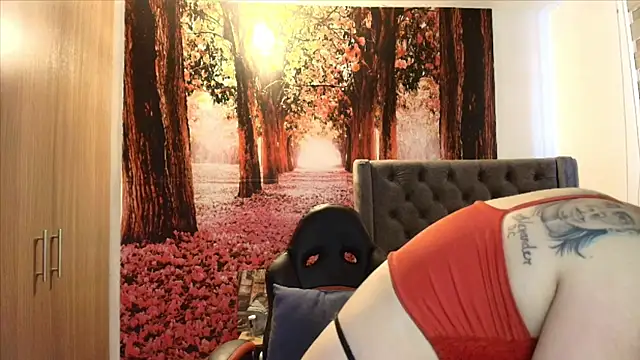 sofia23dirty online show from November 19, 2025, 6:19 pm