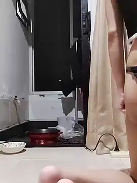 Little suzy5 online show from January 8, 2025, 5:59 pm