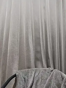 Little suzy5 online show from March 13, 2025, 3:06 pm