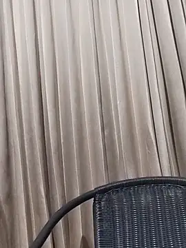 Little suzy5 online show from March 19, 2025, 9:16 pm