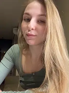 Aquilaris  online show from March 4, 2025, 6:18 pm