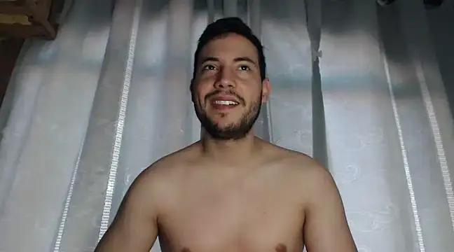 Armando 2002 online show from January 21, 2025, 2:37 pm