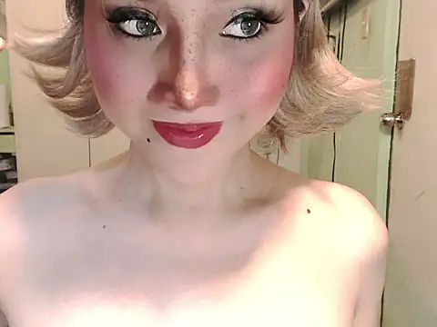 Snapshot of Ezradeliciosa chatting on May 29, 2026, 1:58 am Ezradeliciosa online show from May 29, 2026, 1:58 am