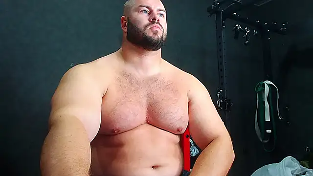 muscularjohnforuX online show from July 4, 2026, 7:14 am