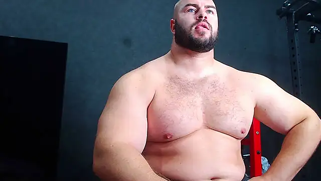 muscularjohnforuX online show from July 7, 2026, 7:23 am