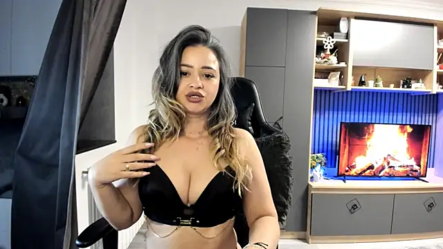 Claire95  online show from March 2, 2025, 4:39 am