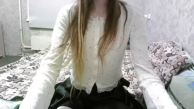 KittyBounty online show from December 18, 2025, 7:20 pm