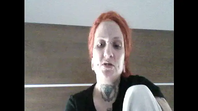 dejadeloree online show from February 16, 2026, 2:51 am