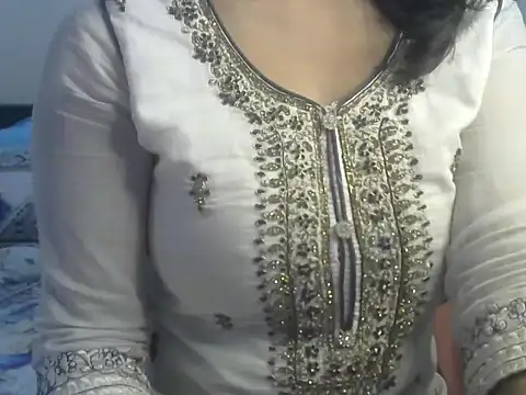 Snapshot of SiaraSiyA chatting on January 23, 2025, 9:08 am SiaraSiyA online show from January 23, 2025, 9:08 am